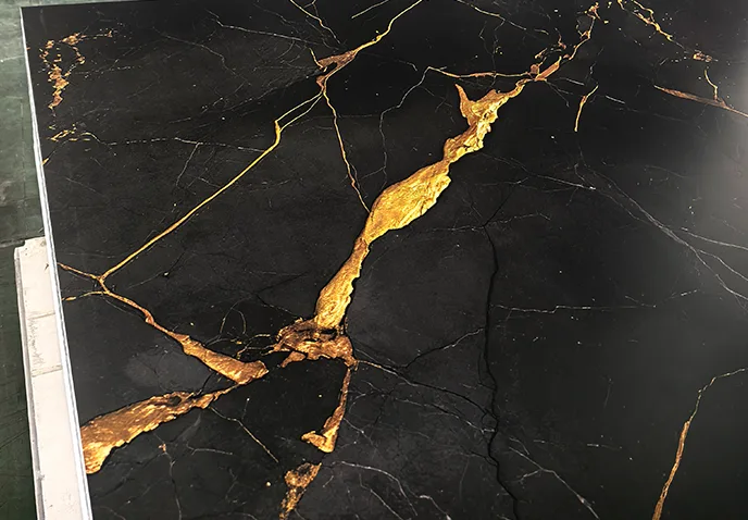 Fordelene med Carbon Crystal Wall Panel.